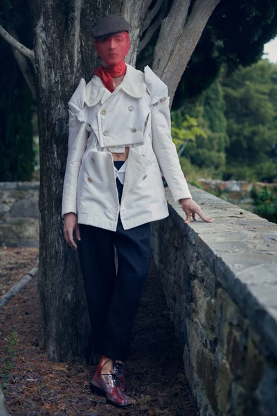 Look 11